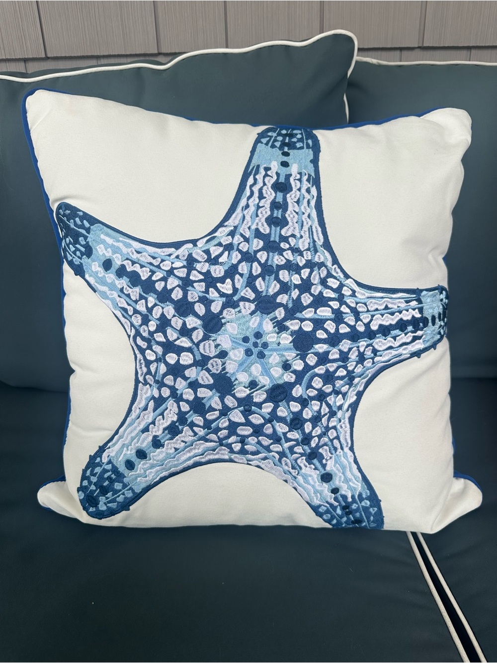 New blue starfish pillow 18”x18”